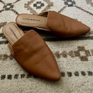 Lucky Brand slip on loafer